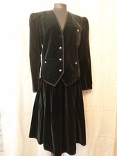 Tailleur jupe velours d'occasion Tailleur jupe velours d'occasion  Tremblay-en-France