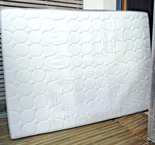 Matelas 140x190 bon d'occasion  Hennebont