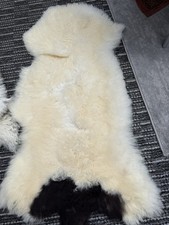 Beautiful real sheepskin for sale Beautiful real sheepskin for sale  DUNFERMLINE