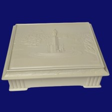 Caixa de plástico grande vintage URSS. Caixa de joias. Monumento Taras Shevchenko comprar usado  Enviando para Brazil