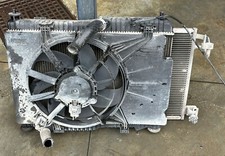 Kit radiatori ford usato  Massa di Somma