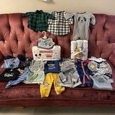 Bebê Menino 0-3 Meses Lote Inicial 17 peças Roupas + NOVAS Fraldas, Toalhas, Babadores comprar usado  Enviando para Brazil