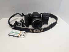 Câmera Digital Fujifilm FinePix SL1000 com Carregador e 3 Baterias Testadas Funciona comprar usado Câmera Digital Fujifilm FinePix SL1000 com Carregador e 3 Baterias Testadas Funciona comprar usado  Enviando para Brazil