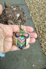 Pingente de coruja assinado Swoboda com pedras de jade, turquesa, lapiz comprar usado  Enviando para Brazil