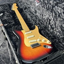 Guitarra elétrica Fender Custom Shop Classic Player Stratocaster 3 tons Sunburst 2005, usado comprar usado Guitarra elétrica Fender Custom Shop Classic Player Stratocaster 3 tons Sunburst 2005, usado comprar usado  Enviando para Brazil