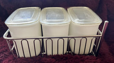 Usado, Frascos de geladeira vintage de vidro leitoso Hazel Atlas com tampas e rack de metal comprar usado  Enviando para Brazil