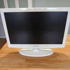 Samsung white le22c451e2w. for sale  TADLEY