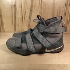 Nike youth lebron for sale  Houghton