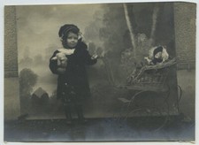 Enfant posant photographe d'occasion  Montargis