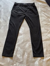 Pantalone sartoriale allievi usato  Serra d'Aiello