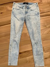 Hollister crop distressed for sale  Sturgeon Bay