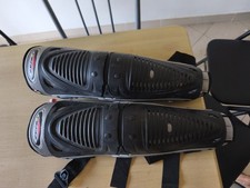 Parastinchi ginocchiere motocr usato  Brindisi