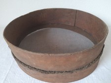 Vecchio setaccio cereali usato Vecchio setaccio cereali usato  Villafranca d'Asti