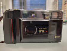 Kyocera yashica carl usato  Roma