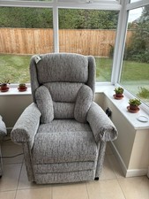 pride lift chairs for sale pride lift chairs for sale  LINCOLN
