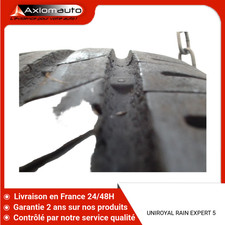 Pneu uniroyal rain d'occasion  Amiens-