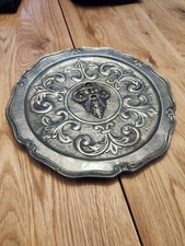 Ancien plat étain d'occasion  Montcornet