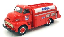 Usado, First Gear escala 1/34 29-1501 - Ford C-600 com carroceria de petroleiro - Mobilgas comprar usado  Enviando para Brazil