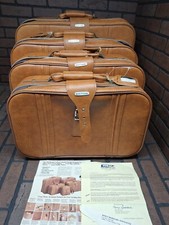 Vintage traveler luggage for sale  Milton