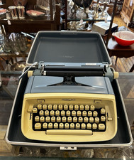 Vintage royal aristocrat for sale  Bellevue