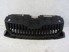 Skoda Fabia Mk3 (NJ) 2016 Osłona chłodnicy 6V0853653A EMM13943, używany na sprzedaż  PL