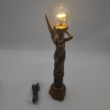 Alan Wake 2 II Edição de Colecionador Lâmpada de Anjo Bateria USB Estátua Figura 14" comprar usado  Enviando para Brazil