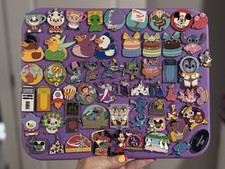 Pinfolio disney assorted d'occasion  Expédié en Belgium