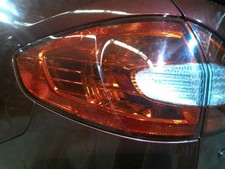 Lanterna traseira de motorista 4 portas sedã quarto painel montado se encaixa 11-13 FIESTA 297803 comprar usado  Enviando para Brazil