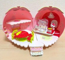 Koeda chan Hello Kitty loja de bolo de morango usada  comprar usado  Enviando para Brazil