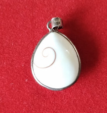 Pendentif oeil sainte d'occasion  Thorigné-Fouillard