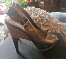Spanish designer pura for sale Spanish designer pura for sale  TAMWORTH