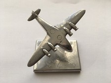 ESCASSO BARCO VOADOR SUNDERLAND TIPO TRENCHART DA SEGUNDA GUERRA MUNDIAL AERONAVE DE ALUMÍNIO EM SUPORTE comprar usado  Enviando para Brazil