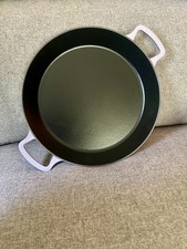 Creuset traditional round for sale  Adrian