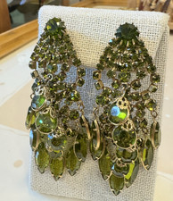 Brincos vintage longo lustre verde abacate strass clipe de alta costura comprar usado  Enviando para Brazil