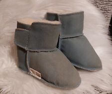 Kleinkind lammfell boots gebraucht kaufen  Herbrechtingen