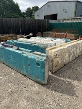 Concrete barrier blocks for sale  HEMEL HEMPSTEAD