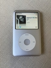 Apple ipod classic for sale  HARPENDEN