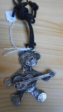Pendentif nounours musicien d'occasion  Mehun-sur-Yèvre