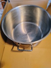 Casseruola con manici usato Casseruola con manici usato  Borgomanero