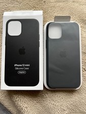 Capa de silicone Apple com MagSafe para iPhone 12 mini - Preta comprar usado  Enviando para Brazil