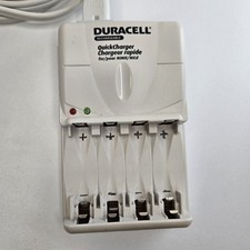 Cargador rápido Duracell baterías recargables modelo CEF12N NiMH/NiCd AA & AAA segunda mano  Embacar hacia Mexico