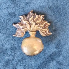 Militaria insigne grenade d'occasion  Saint-Étienne-de-Montluc