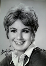 SHIRLEY JONES original signiert – GROSSFOTO !!!, usado comprar usado  Enviando para Brazil