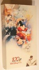 Disney 100 years d'occasion  Expédié en Belgium