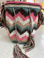 Autêntica bolsa colombiana 100% Wayuu tamanho médio tiracolo., usado comprar usado  Enviando para Brazil