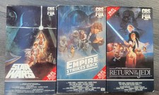 VTG Star Wars Empire Strikes Back Return of Jedi Trilogy VHS Red Label CBS FOX comprar usado VTG Star Wars Empire Strikes Back Return of Jedi Trilogy VHS Red Label CBS FOX comprar usado  Enviando para Brazil