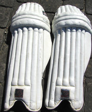 Adult cricket equipment for sale  BRADFORD