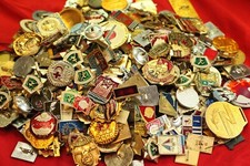 Lote de 50 peças pinos de esmalte da era soviética URSS, EMBLEMAS COMUNISMO GUERRA FRIA CCCP, usado comprar usado Lote de 50 peças pinos de esmalte da era soviética URSS, EMBLEMAS COMUNISMO GUERRA FRIA CCCP, usado comprar usado  Enviando para Brazil