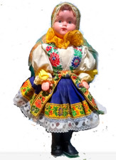 Poupée folklorique slovaquie d'occasion  Maurens