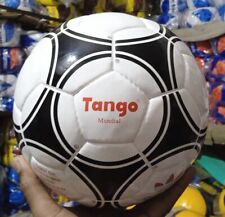Adidas tango mundial usato  Spedire a Italy